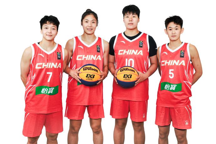 在卢鹏程, 连胜, 中国三人男